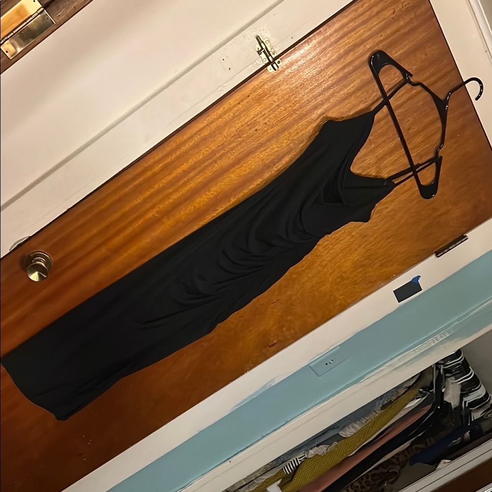 Elegant Black Maxi Dress